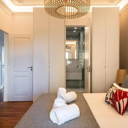 Lägenhet Lisbeyond - Estrela Gem - Walk To Basilica & Parks *