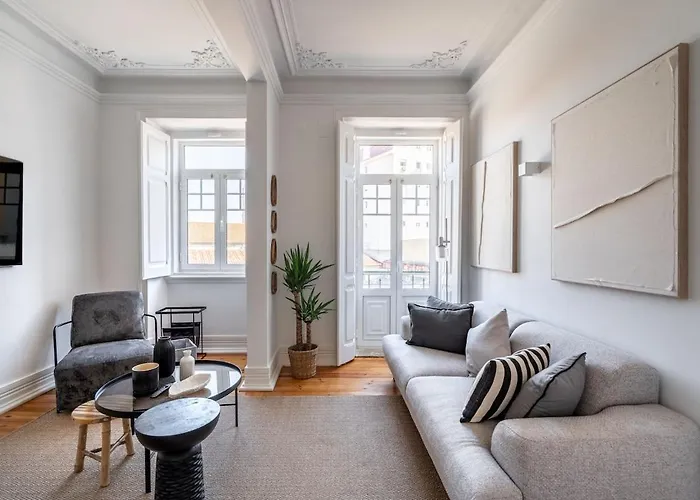 Lisbeyond - Estrela Gem - Walk To Basilica & Parks Appartement